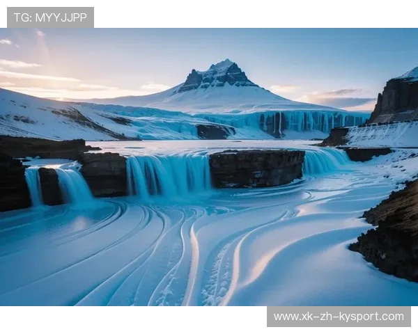 _极地冰川徒步：感受大自然的震撼_，极地冰川主要在南极还是北极